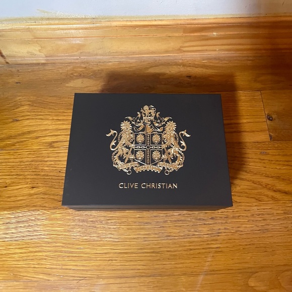 Clive Christian fragrance box - Picture 3 of 4